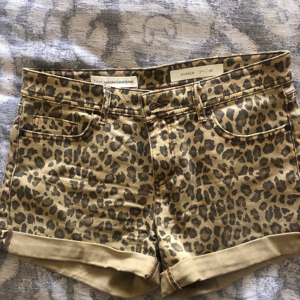 Women’s shorts